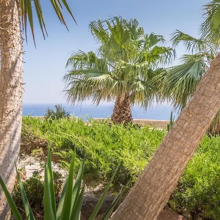 Aigeis-Milos Agia Kiriaki Beach  Exterior photo