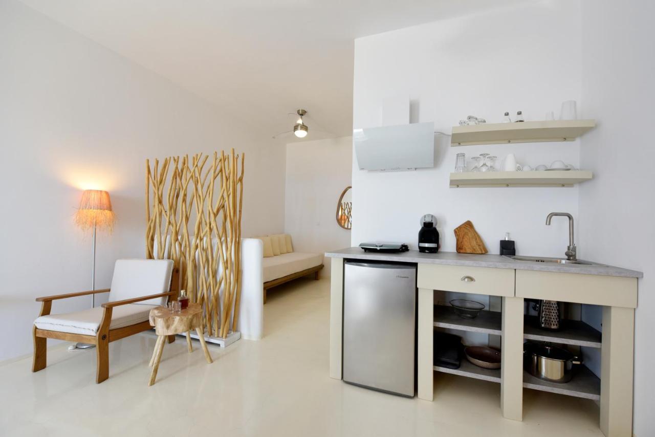 Aigeis-milos Holiday home *