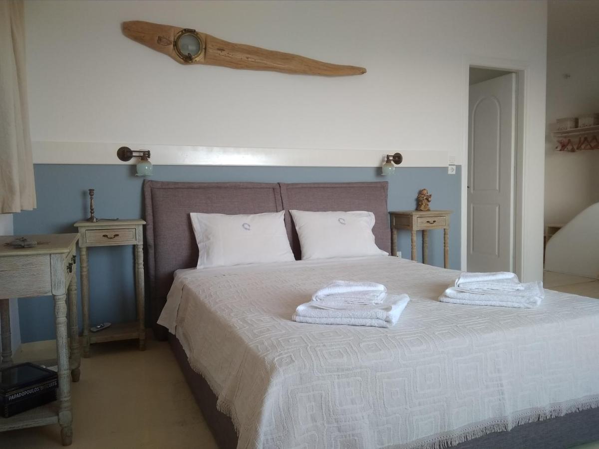 Aigeis-milos Holiday home *