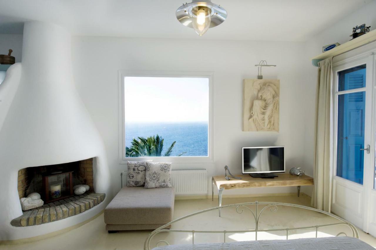 Aigeis-milos Holiday home *